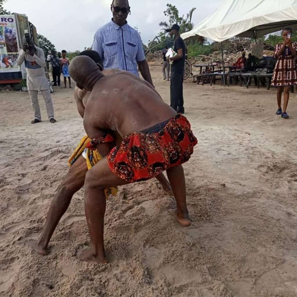 Eko-Onibaje-New-Yam-Festival-Traditional-Wrestling-16