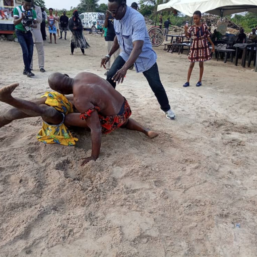 Eko-Onibaje-New-Yam-Festival-Traditional-Wrestling-5